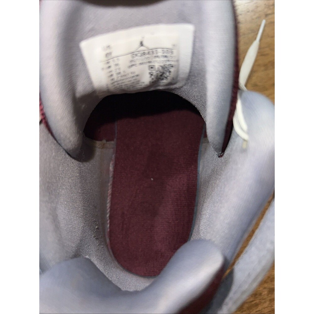 Nike Boys Air Jordan Jumpman Two Trey GS White‎ Cherrywood Red Sneakers Size 4Y - Picture 8 of 15